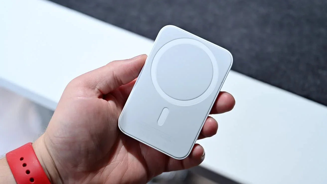 Power Bank 3000mAh Wireless Charging SKU: ELE-1180-6E40