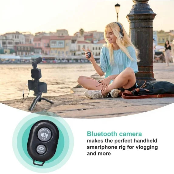 Vlogger Kit – Tripod, Light &amp; Mic Set